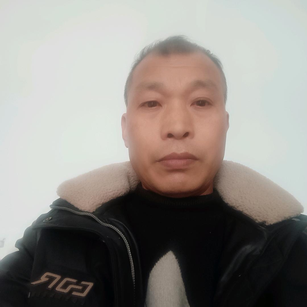 巨岩