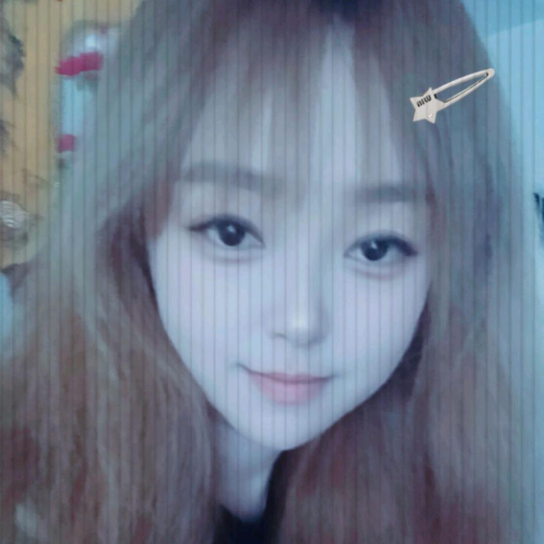 侯七七（好物分享）