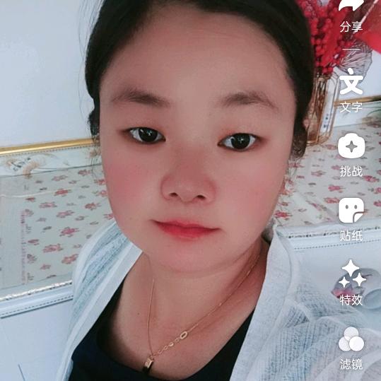 崔二妮（家庭私房）