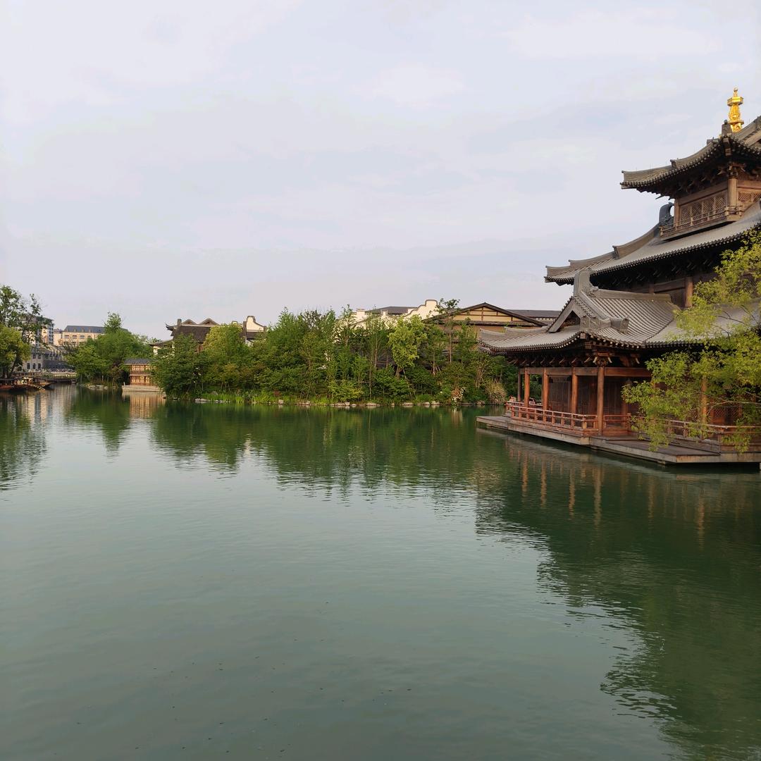 花好月圆