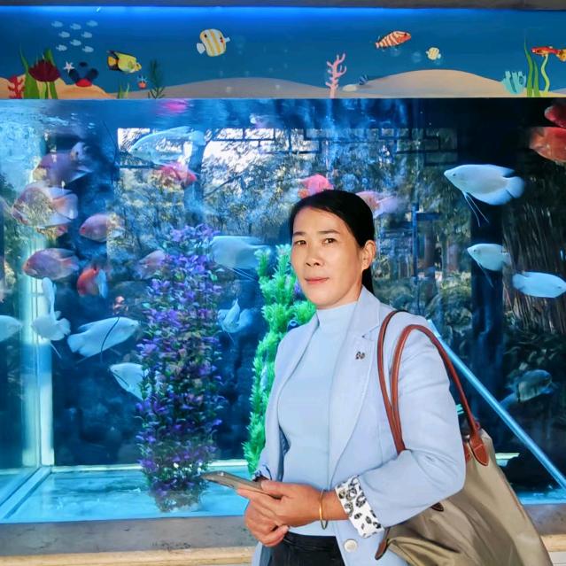 伊诺土菜馆。