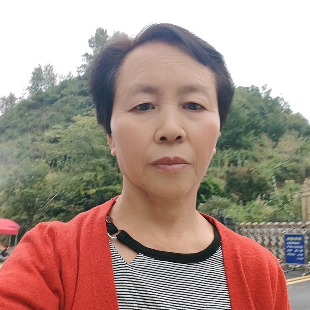 越姐(中午12点3O开直播)