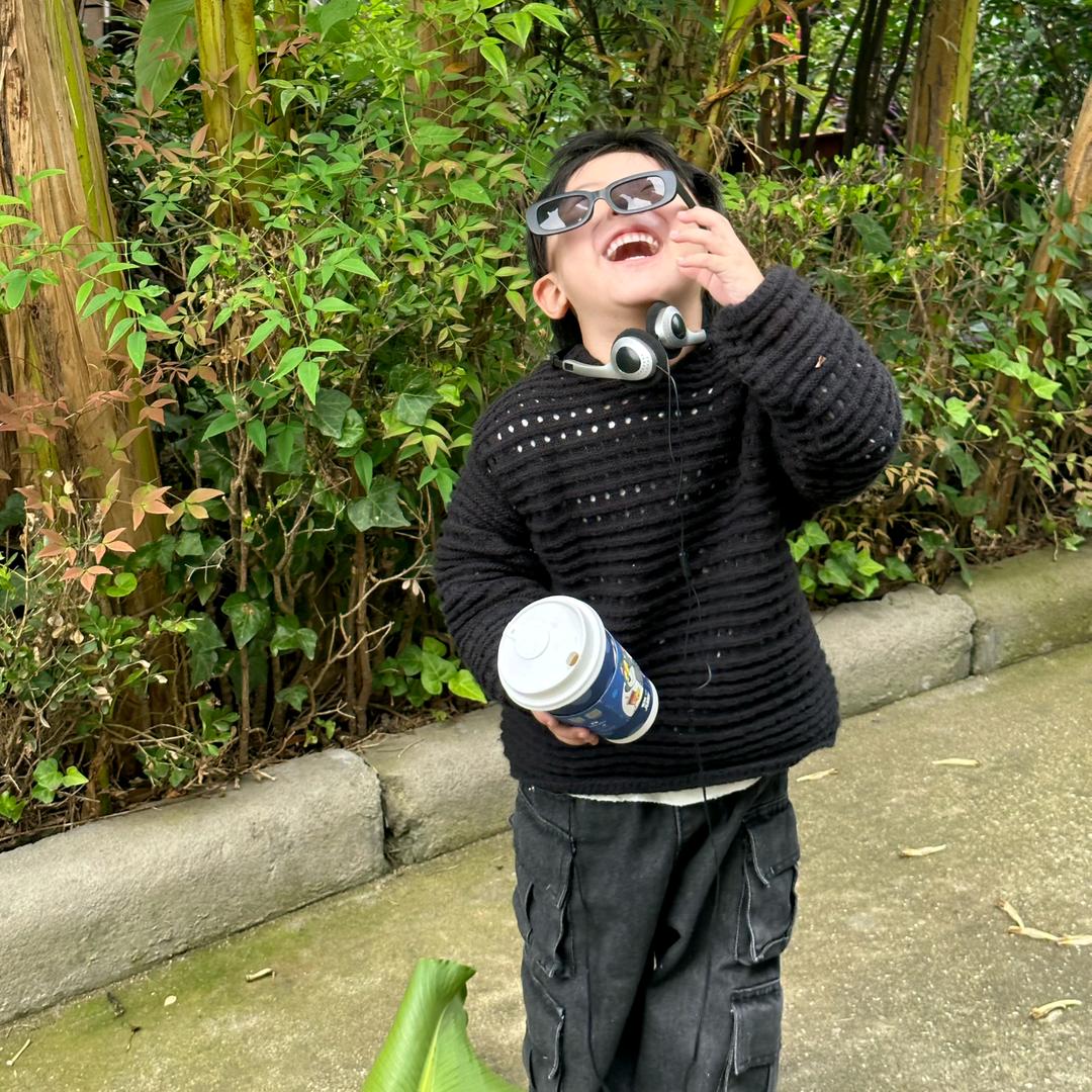 大眼邓小眼