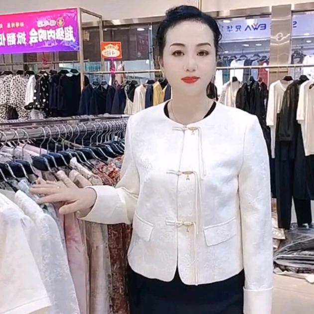 白银谷锦之蘭服饰（玲）