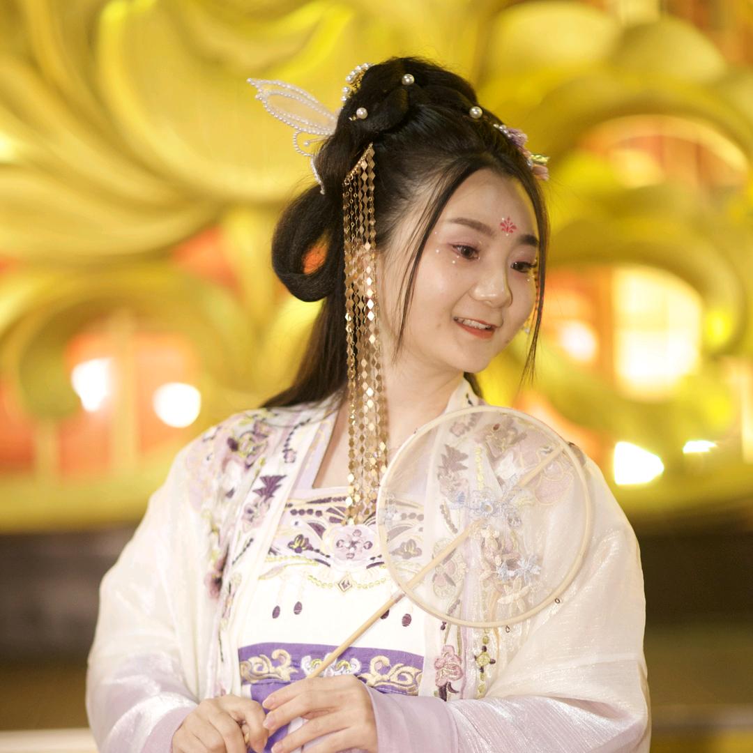 没有王字旁的旋