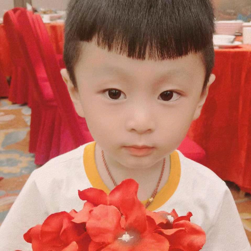 晓晓.
