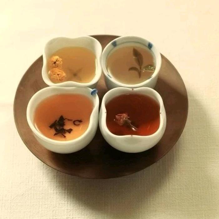 A~春有百花秋有月