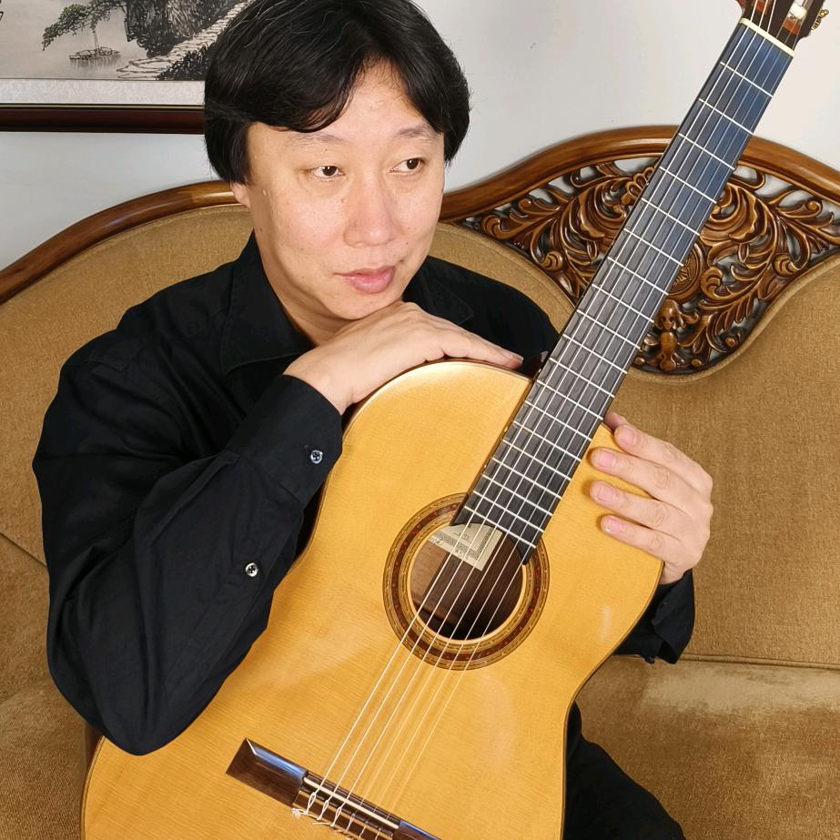 古典吉他张老师