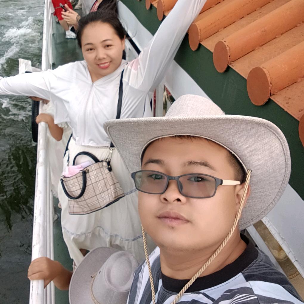 阳仔爸和阳仔妈