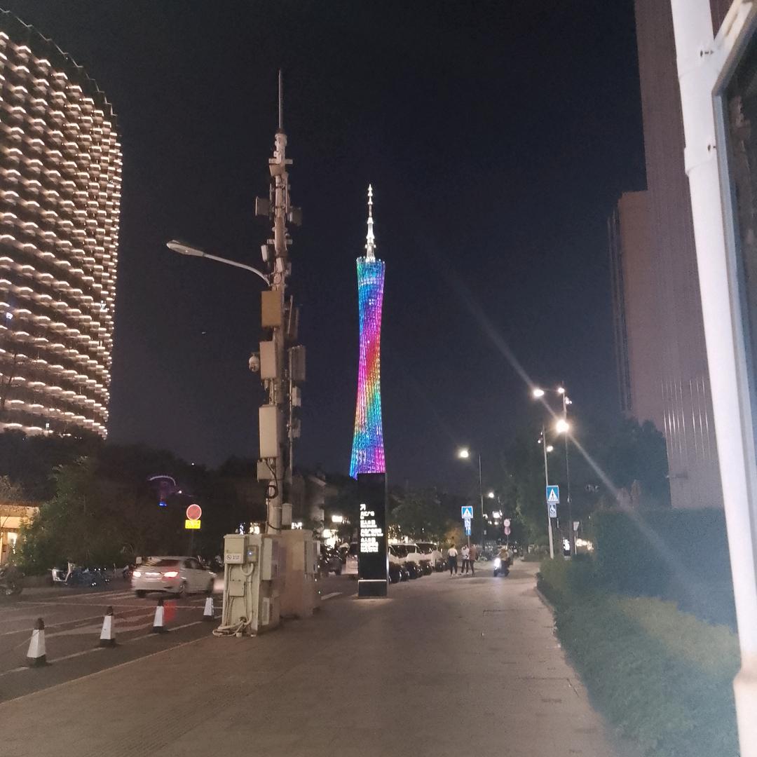 €冷暖自知₤