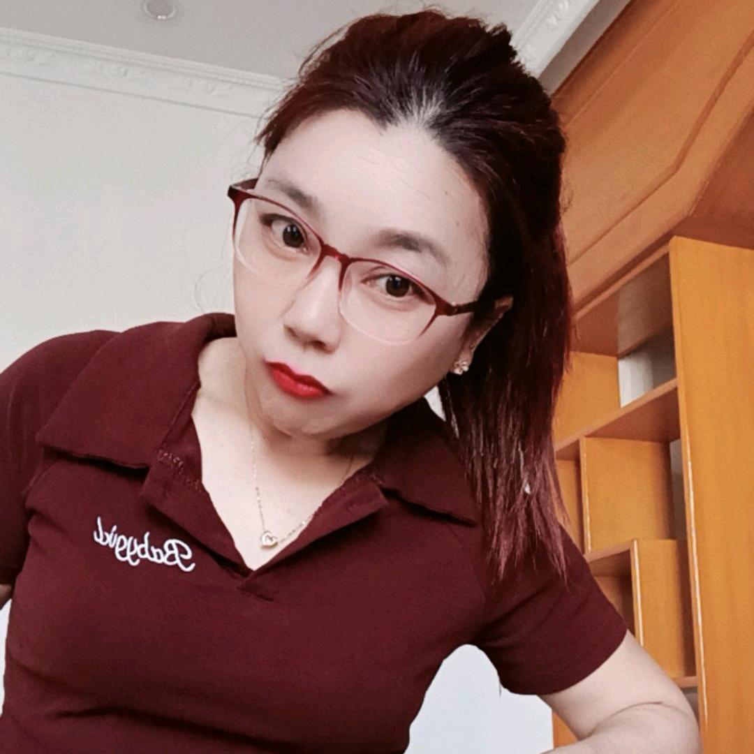 阳光下的彩虹