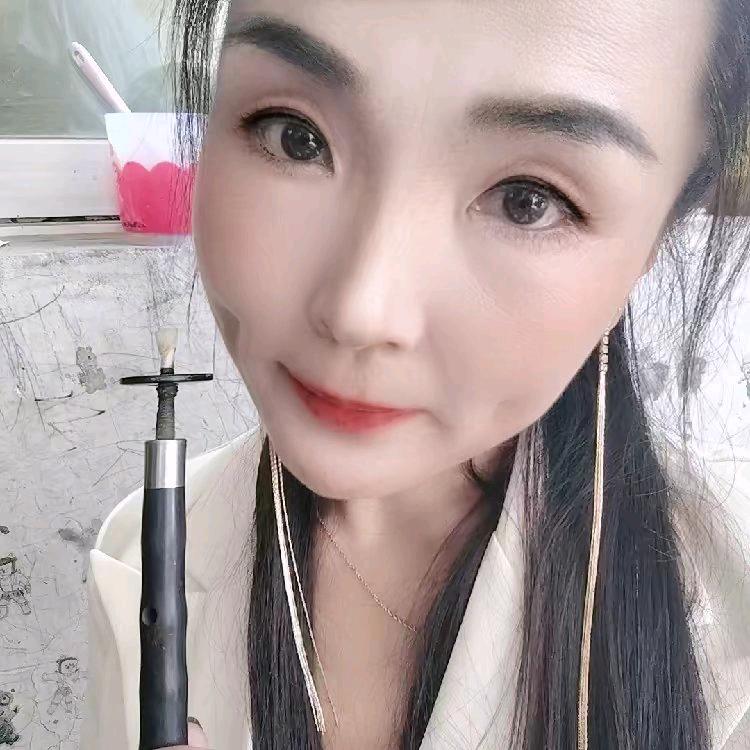 大黄时尚服装店