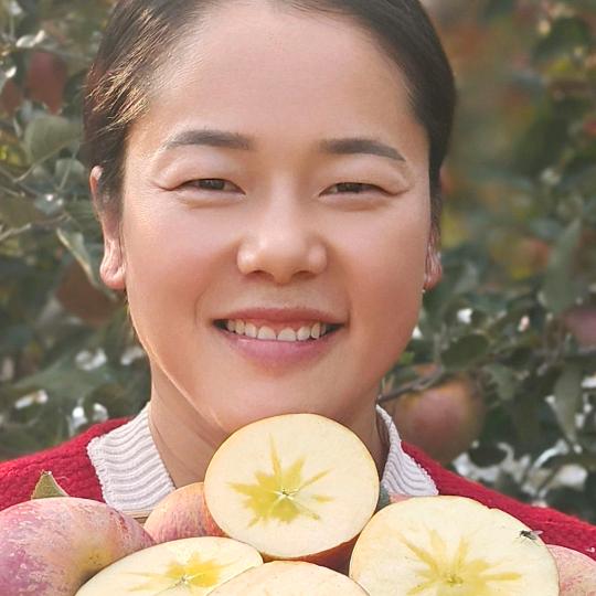 云南昭通萱萱家的果园