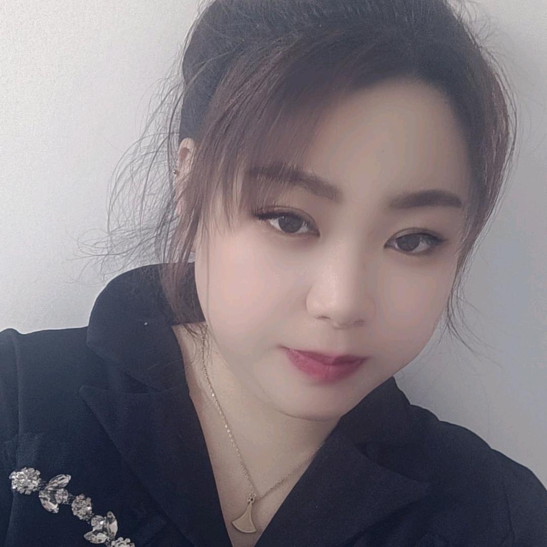 梅梅吖