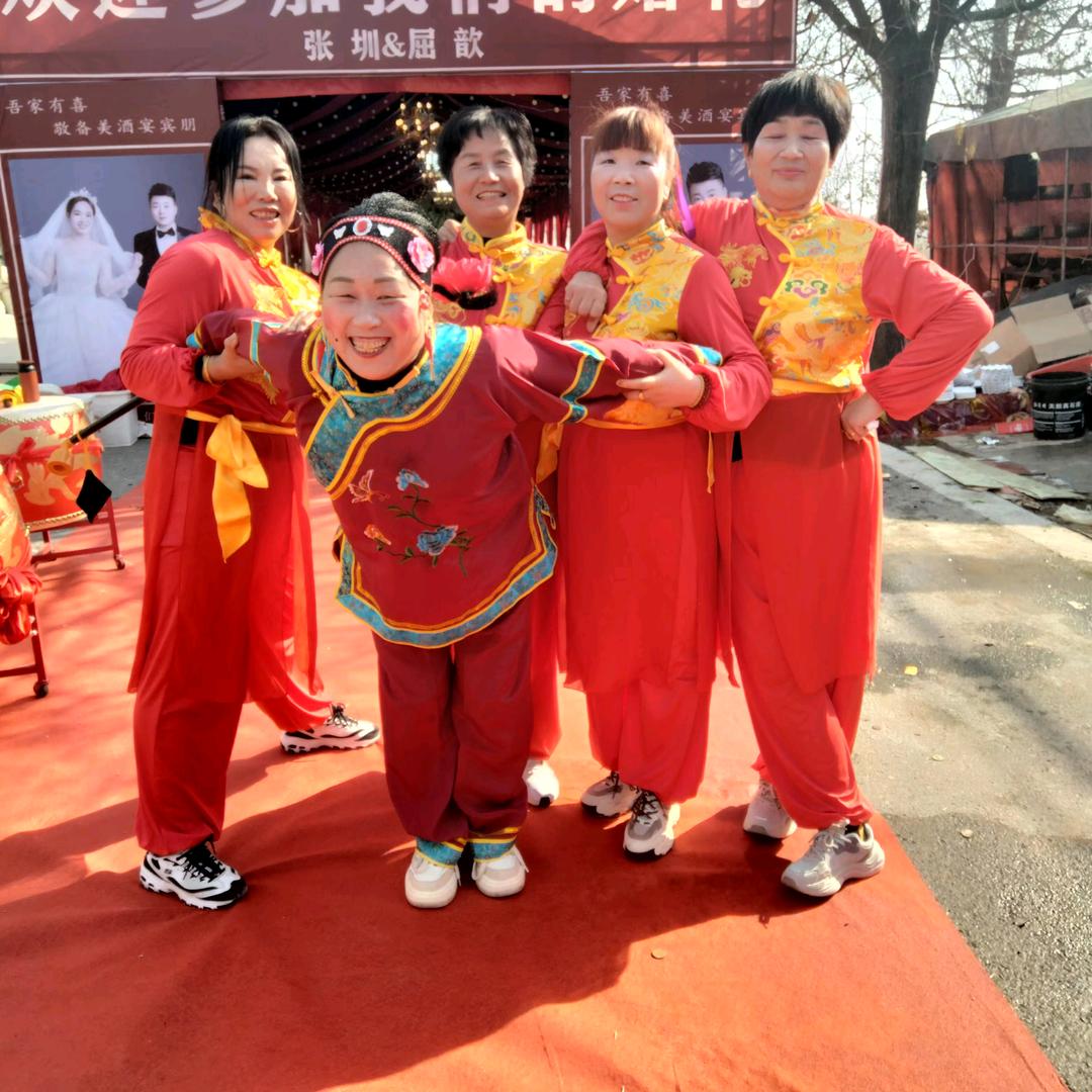 鱼儿（秦之缘）鼓舞队