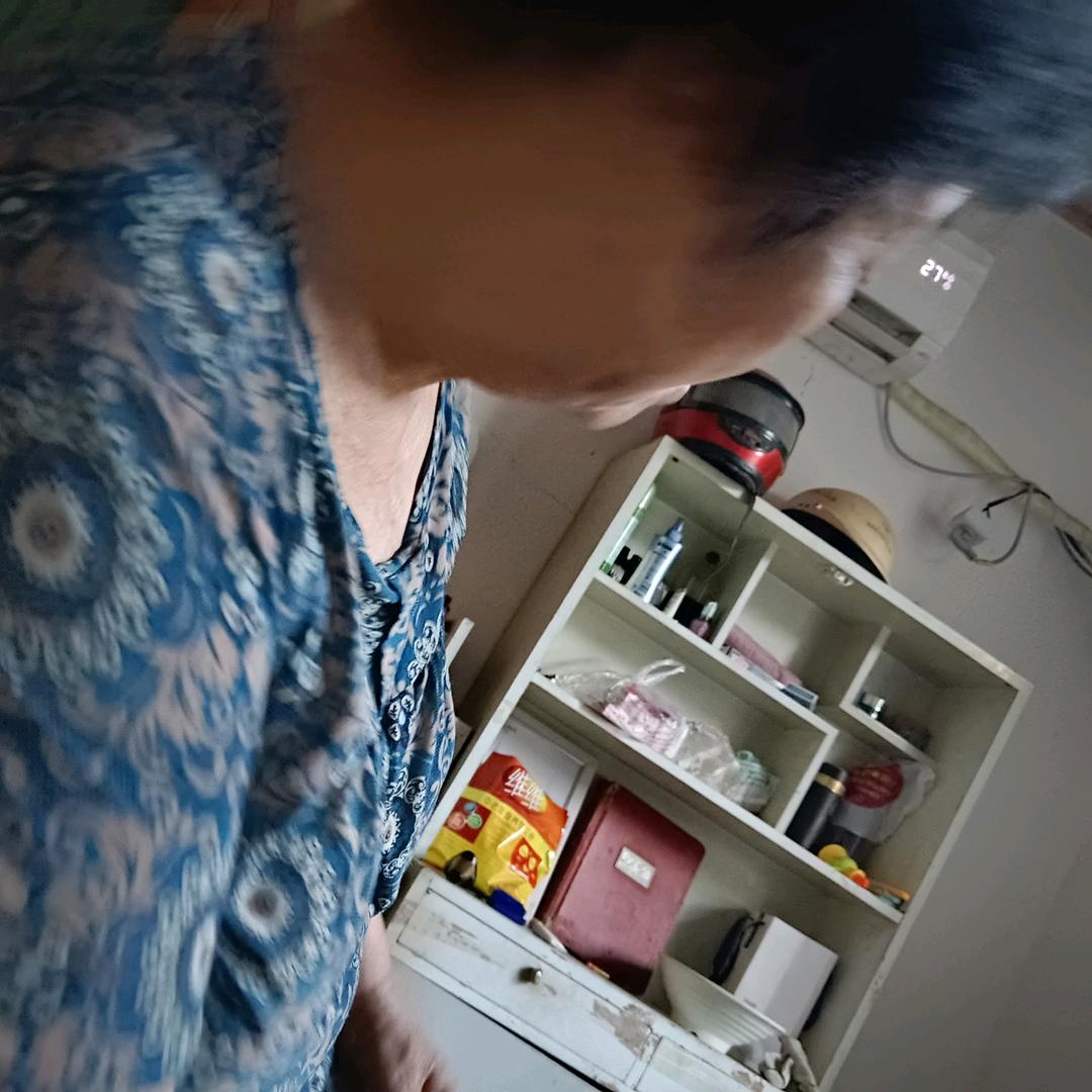 ‘一‘穴字沁乚详论i     ..一一‘