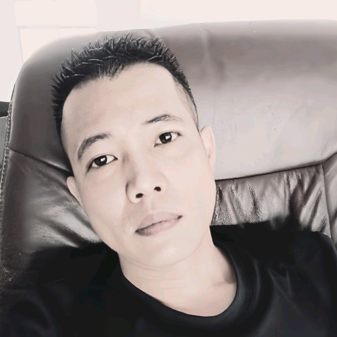 小卢哥哥