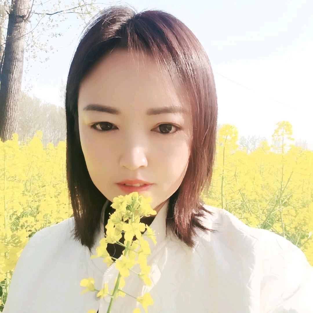 莹妹🌸(馒头西施)