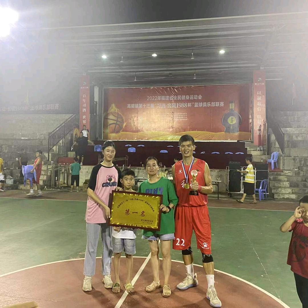 马灿武爱篮球🏀