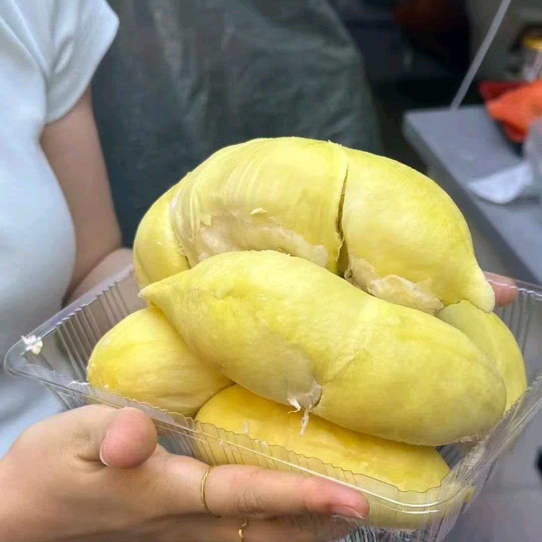 水果课代表🍅🍅🍎🍎