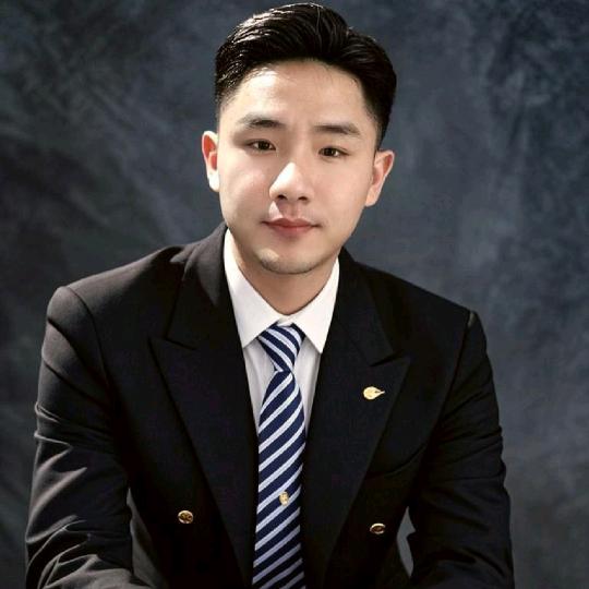 小王