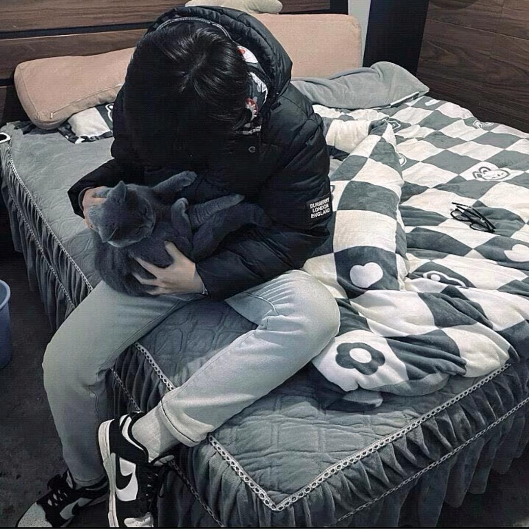 @黑八