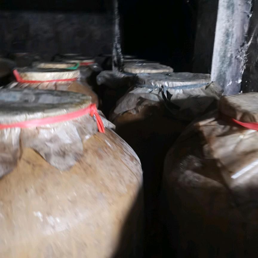 酒哥（兰泉窖酒）