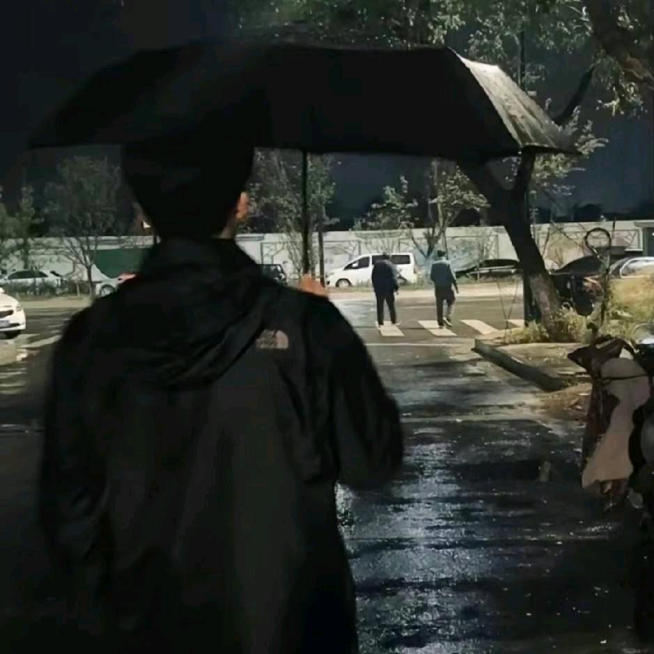 爱吃糖的洋洋🍭🍭🍭