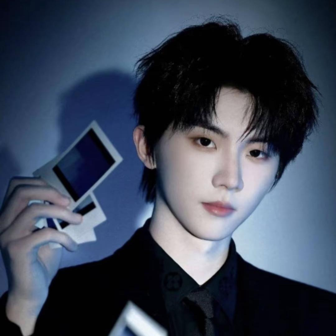 嘉祺的月光✨祺光✨💜