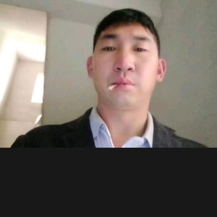 辛福靠自己聊天山歌