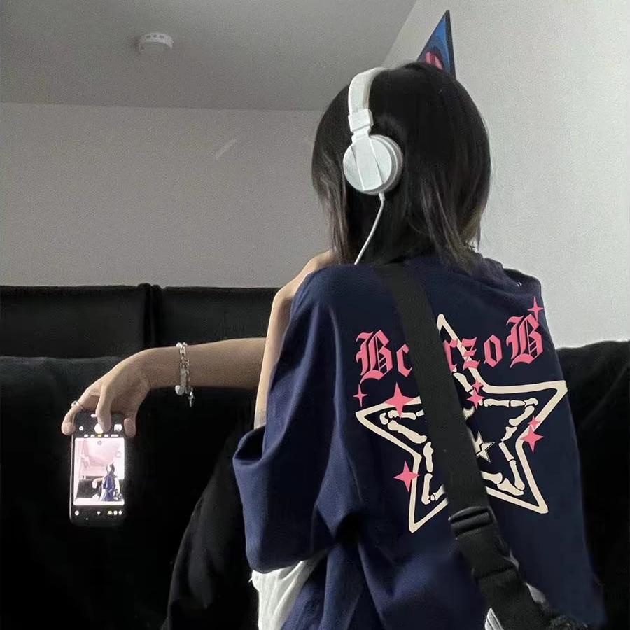 衣衣摆渡
