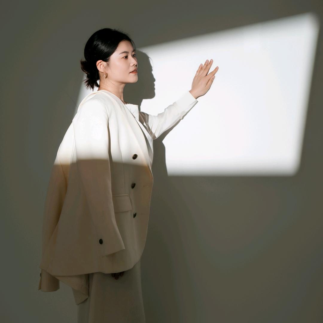 沈娟（新生活化妆品）