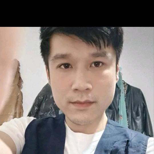 上进青年