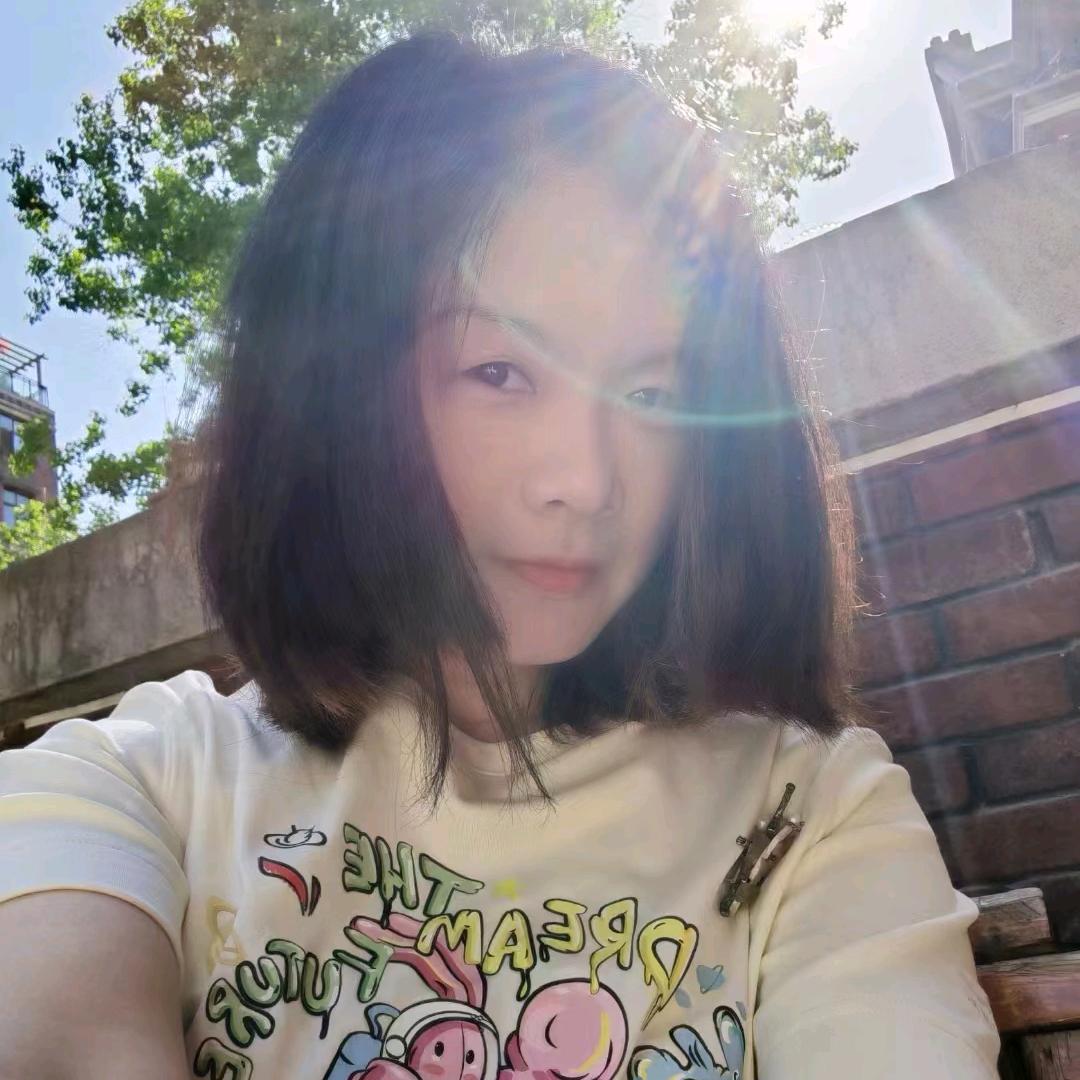李倩