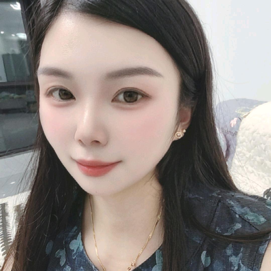 夏夏（单亲妈妈）