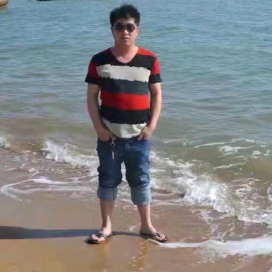 耗子扛刀满街找猫