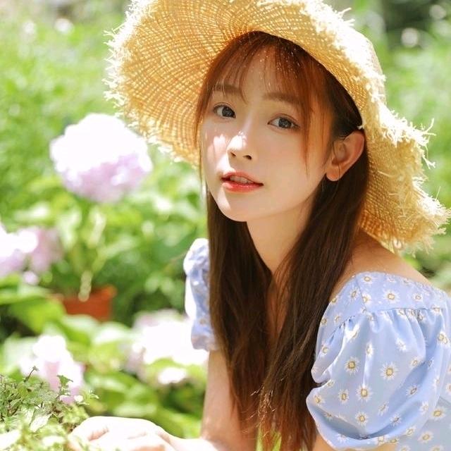 越努力越幸运😊