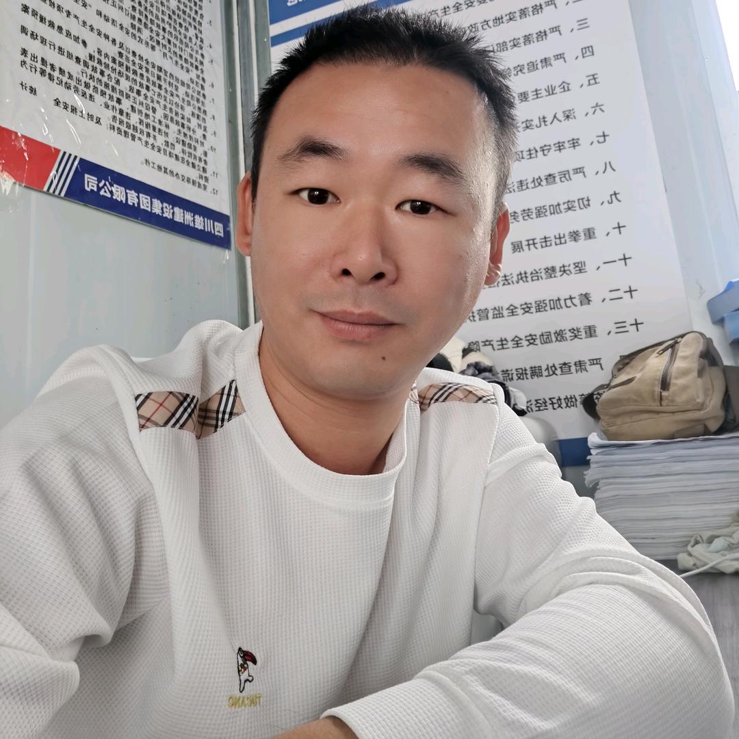 霄洒哥