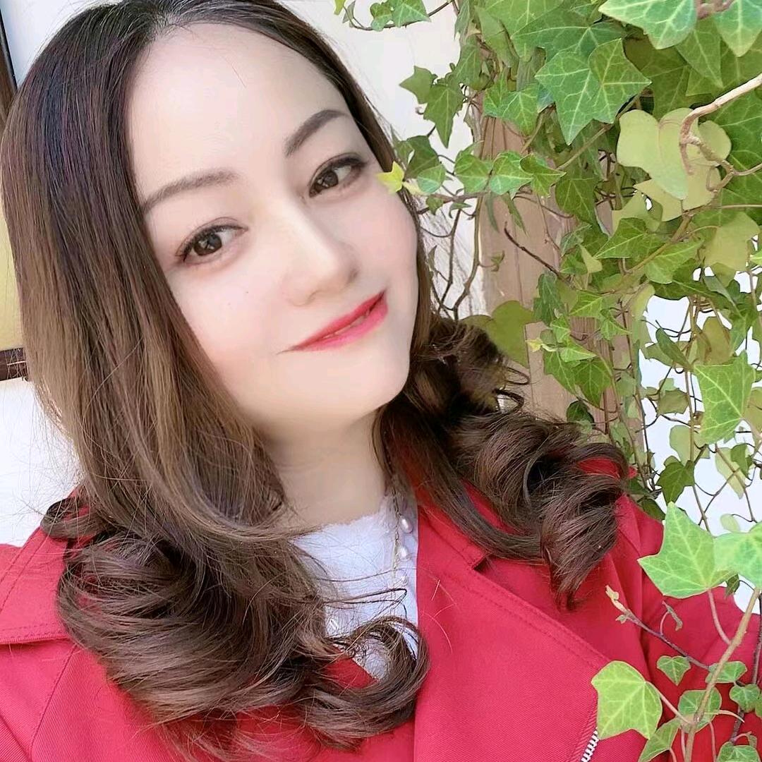 嘉宁（开播号@嘉宁早6:19）