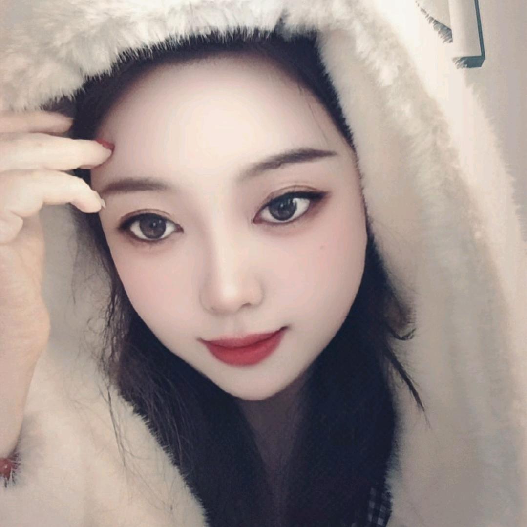 荣曼