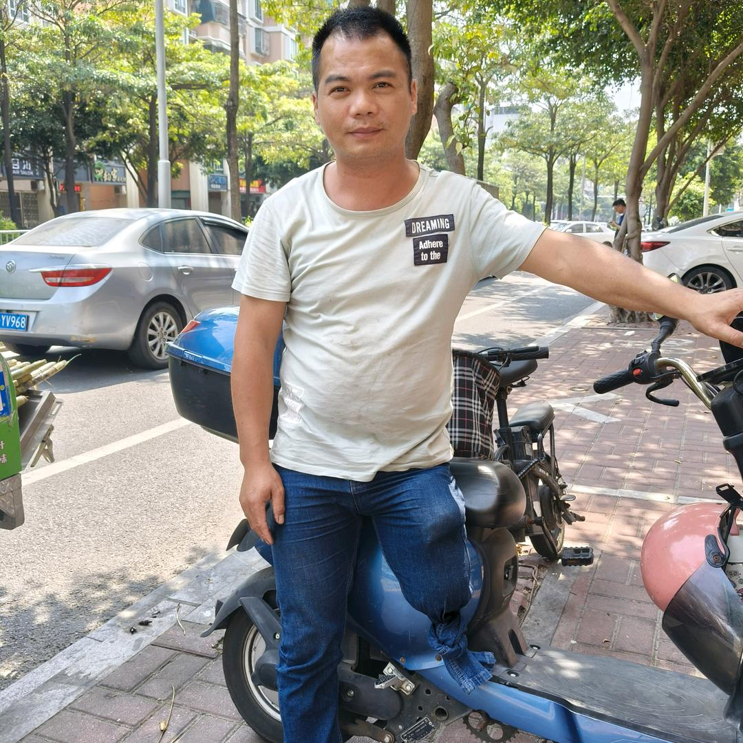 汕头独腿蔗汁哥