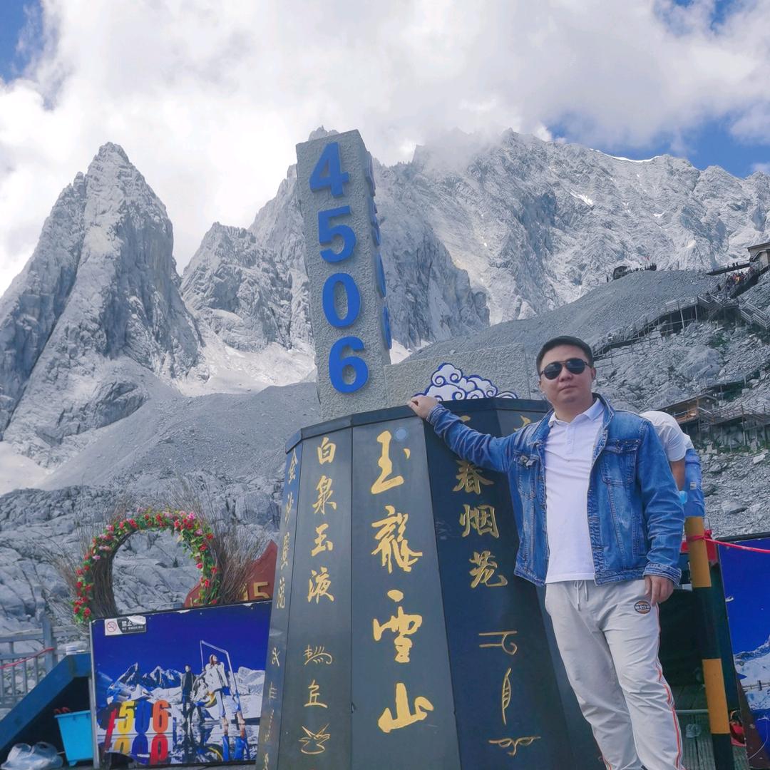 行稳致远  𝙕𝙝𝙖𝙣𝙜