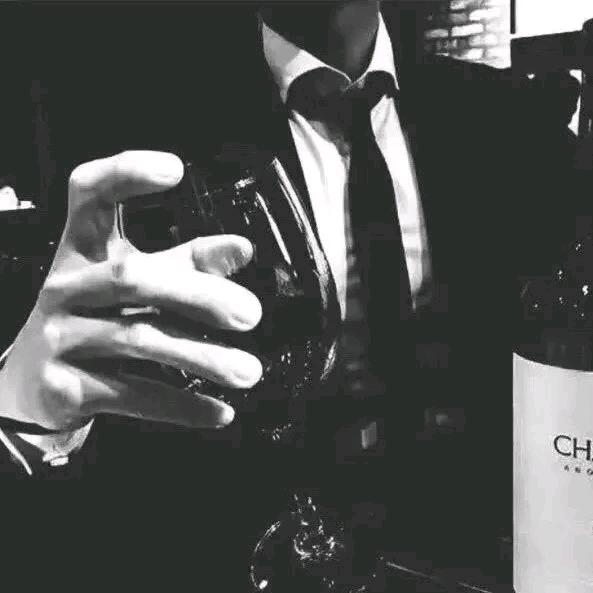 不帅的男人CR7。