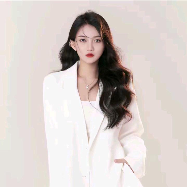 笑笑姐👑 (同款好物在橱窗)