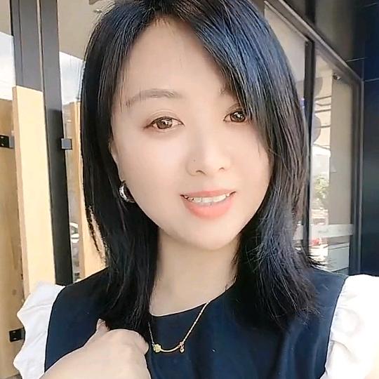 小君君