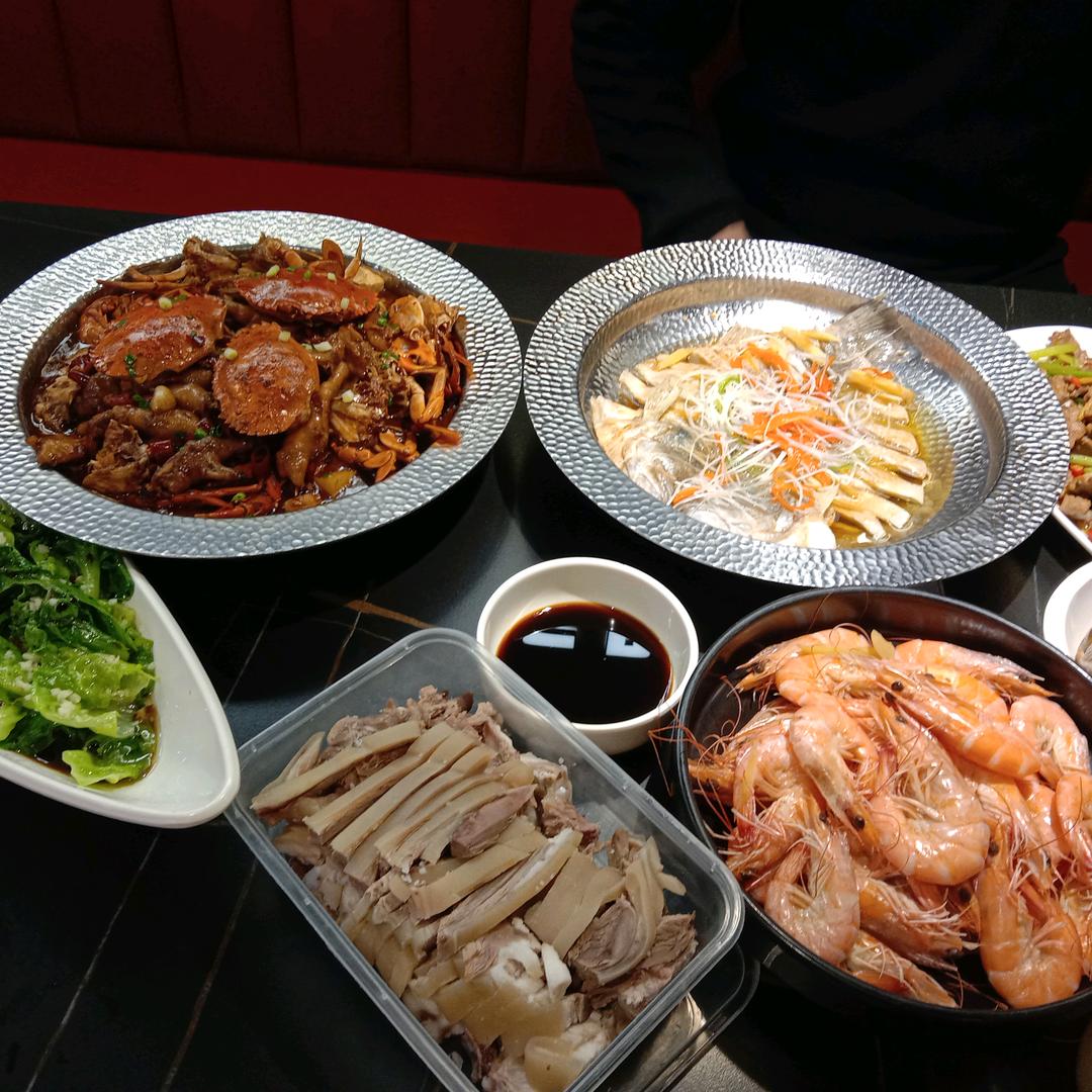 天天上班😜😜😜