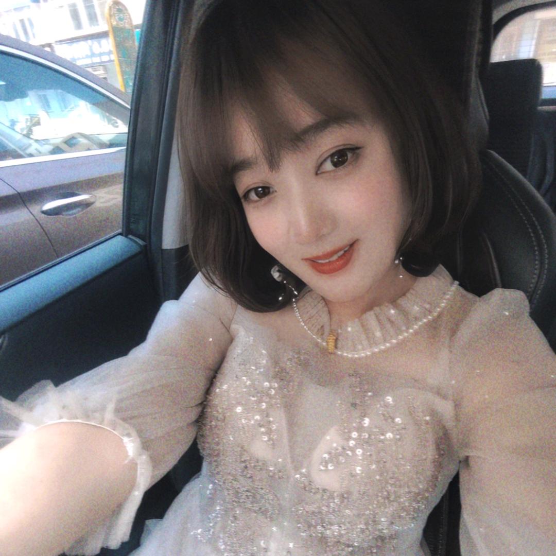 轻轻的我来了……拒绝❌私聊