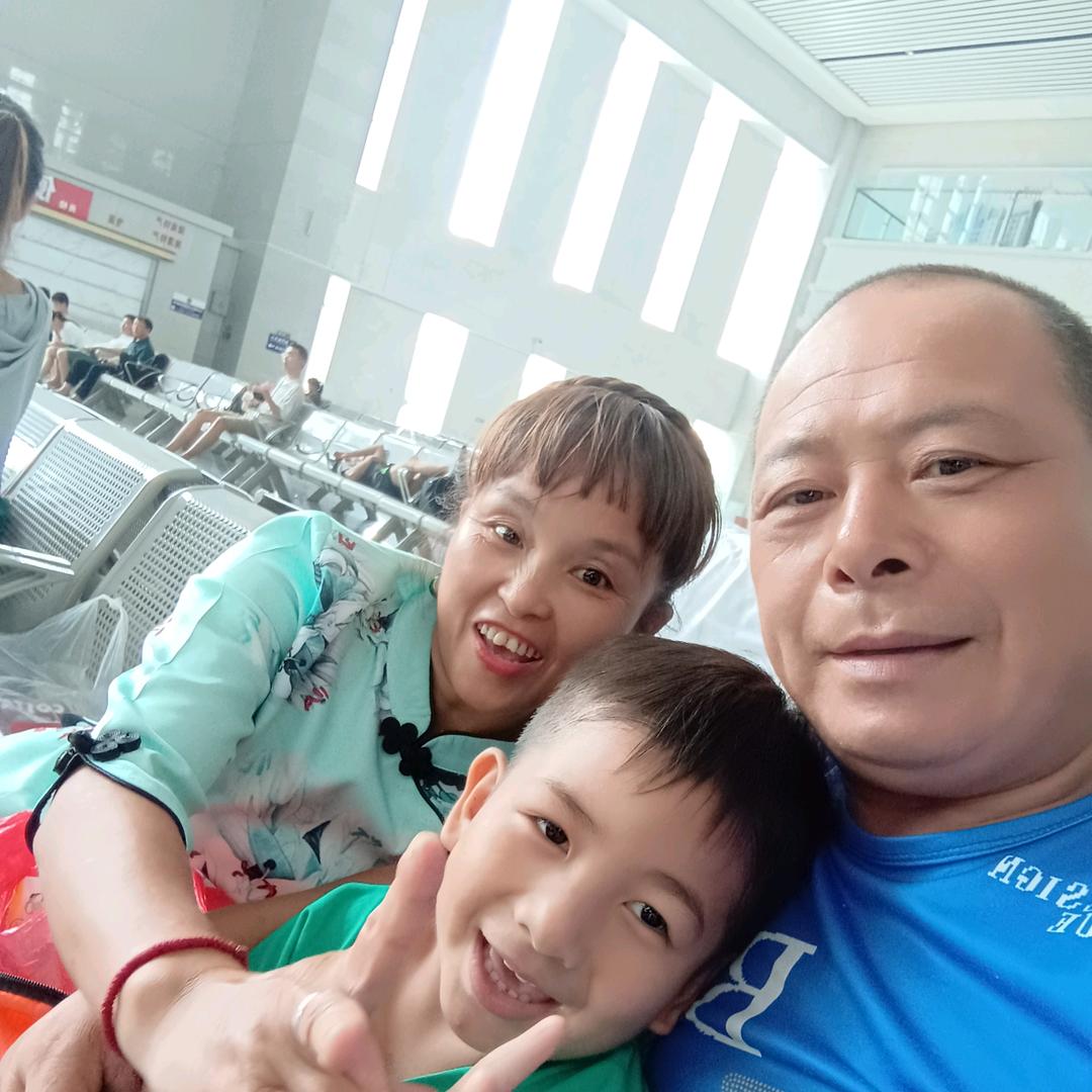 金光闪闪🇨🇳