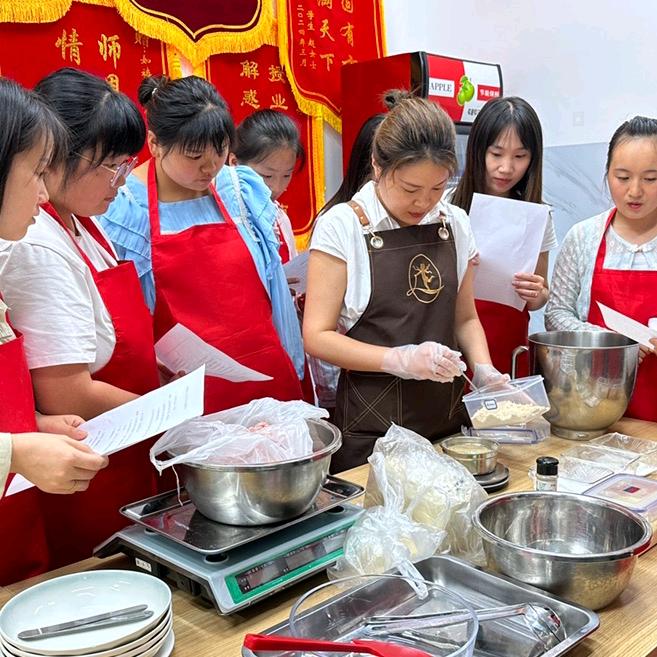 怪辣鸭卤味