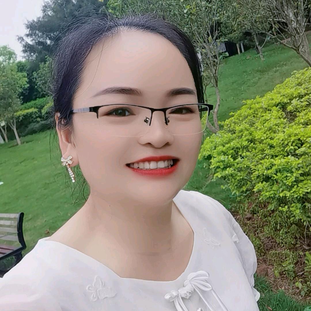 小怡